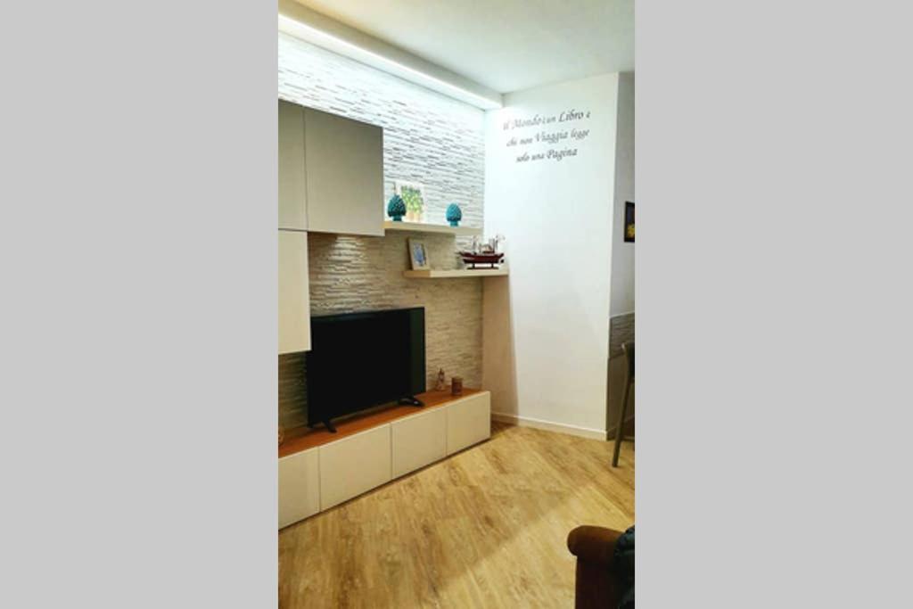Libertyhouse Apartment Палермо Екстериор снимка