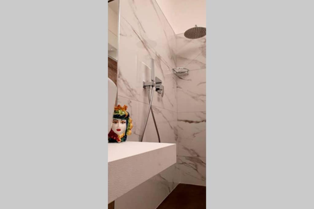 Libertyhouse Apartment Палермо Екстериор снимка