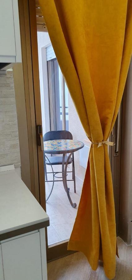 Libertyhouse Apartment Палермо Екстериор снимка