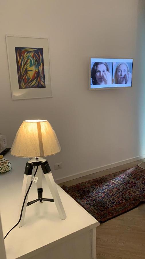 Libertyhouse Apartment Палермо Екстериор снимка